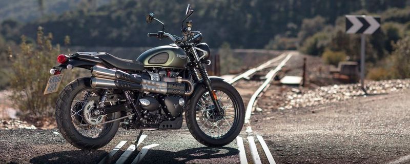 Alles in allem ist die Triumph Street Scrambler ein sympathisches Motorrad, denn sie ist leicht zu fahren, wirkt zugänglich und überzeugt mit stilsicherem Design.