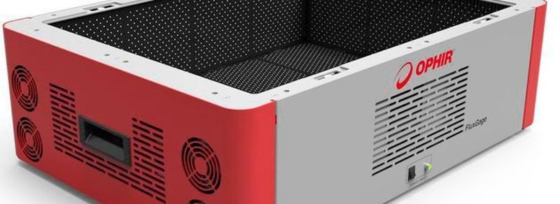 FluxGage ist ein kompaktes Messgerät, um LED-Produkte zu vermessen.