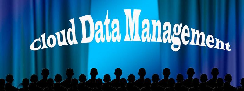 Christian Scherf von der Rubril Inc. stellt eine neue Datacenter-Disziplin vor, das Cloud Data Management.