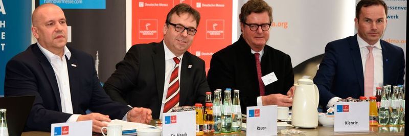 Die Deutsche Messe hatte in den Räumen des VDMA zu Vorpressekonferenz der Leitmesse „Motion, Drive & Automation“ (MDA) geladen.