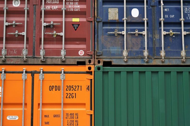 Wer Mikrodienste vor allem in Microsoft-Netzwerken zur Verfügung stellt, sollte auf Docker setzen, idealerweise auf Visual Studio Tools für Docker und auf Windows Server-Container.