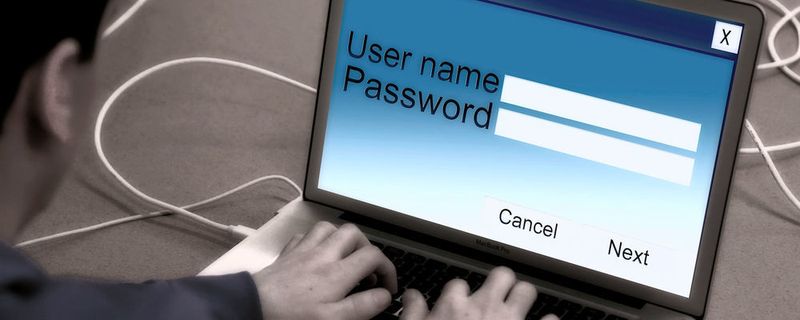 Es ist paradox, dass regelmäßig Cyberattacken in den Nachrichten für Schlagzeilen sorgen, man aber immer noch an veralteten Sicherheitsmechanismen wie Username und Passwort festhält.