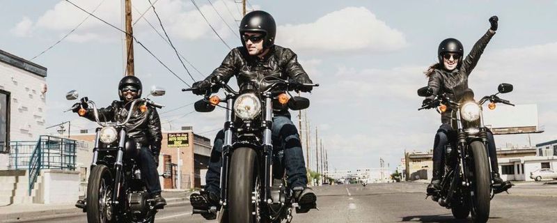 Am 1. April feiern die Harley-Davidson-Vertragshändler das traditionelle Open House.