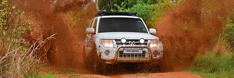 Der Mitsubishi Pajero gehört zu den Urvätern des heutigen SUV-Booms, ist aber selbst noch ein waschechter Geländewagen.