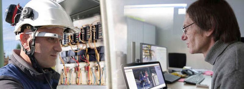 Experten können sich über die Datenbrille in Echtzeit beispielsweise mit einem Monteur verbinden. Die Datenübertragung mit der Xpert-Eye-Lösung erfolgt via WLAN, LAN oder Mobilfunk.