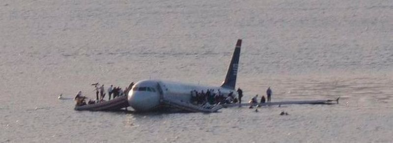 Die Fernuniversität Hagen hat den Emergency-Landing-Assistant (ELA) entwickelt. Dieser unterstützt die Piloten im Falle eines totalen Triebwerksausfall und sucht den bestmöglichen Notlandeplatz.
