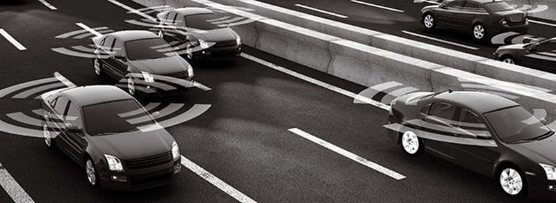Autonomes Fahren: Eine aktuelle Studie von Bain & Company über Zukunftsstrategien für Automobil-Zulieferer zeigt, dass Assistenzsysteme auf dem Vormarsch sind.