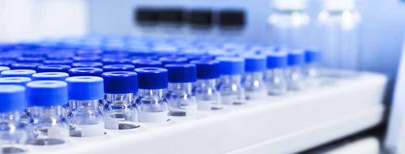 Die High-Performance Liquid Chromatography (HPLC) ist in vielen Branchen weit verbreitete Methode zur qualitativen und quantitativen Analyse von Zielverbindungen oder Verunreinigungen.