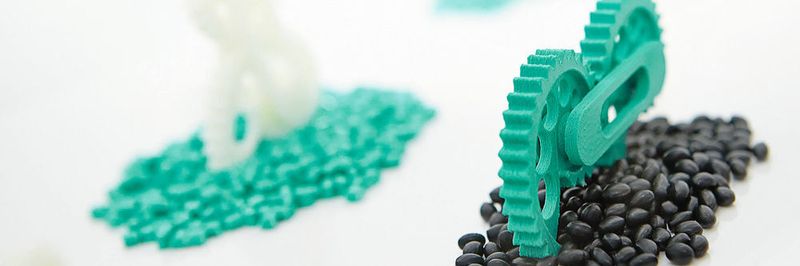 Funktionsbauteile lassen sich additiv aus Originalmaterial fertigen. Für die optimale Bauteilqualität muss das Granulat staubfrei sein.