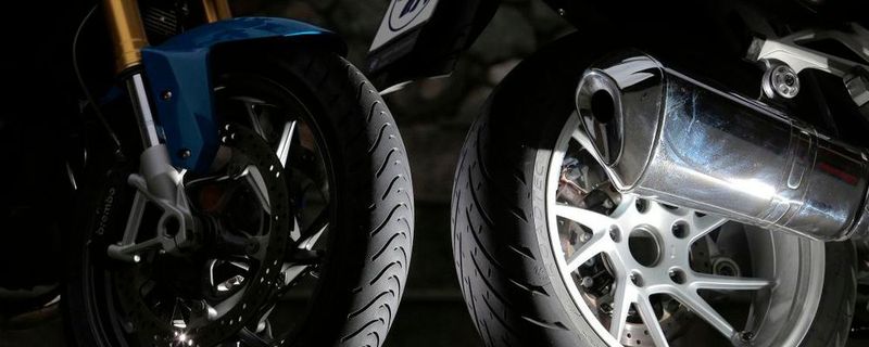 Der Metzeler „Roadtec 01”.