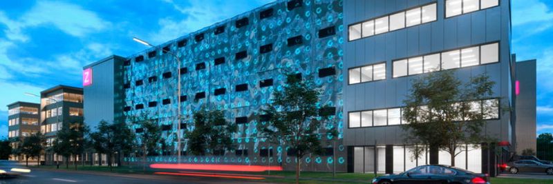Eine Straßenfront des künftigen Rechenzentrums Frankfurt Two von Zenium