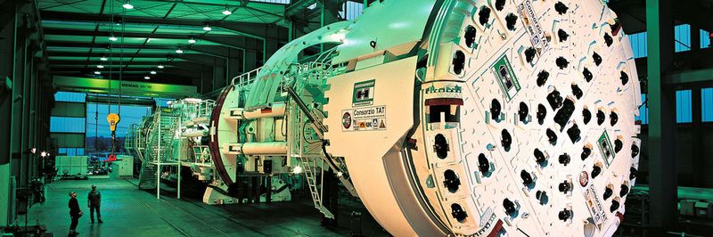 Diese Gripper-TBM Tunnelbohrmaschine kam beim Bau des Gotthard-Basistunnels zum Einsatz.