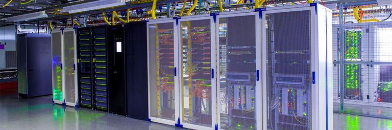 Cloud Security beginnt im Rechenzentrum des Providers: Welche Art von Sicherheit und Sicherung der Dienste kann der Cloud-Anbieter garantieren? Wo werden die Daten in der Cloud gespeichert?