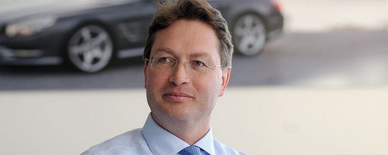 Ola Källenius, Daimler-Entwicklungsvorstand, spricht im Interview mit »Automobil Industrie« über die Entwicklung der Automobilbranche.
