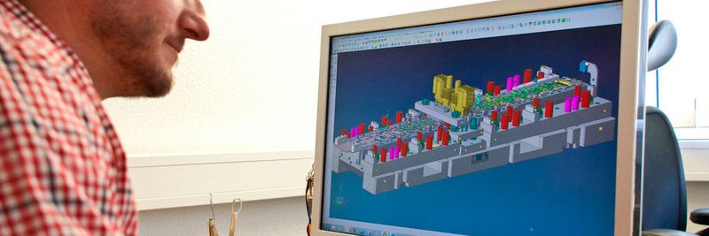 Zum Erfolg Straka Werkzeugbau aus Wuppertal trägt die hoch entwickelte CAD- und CAM-Infrastruktur mit der Software Visi von Mecadat bei.