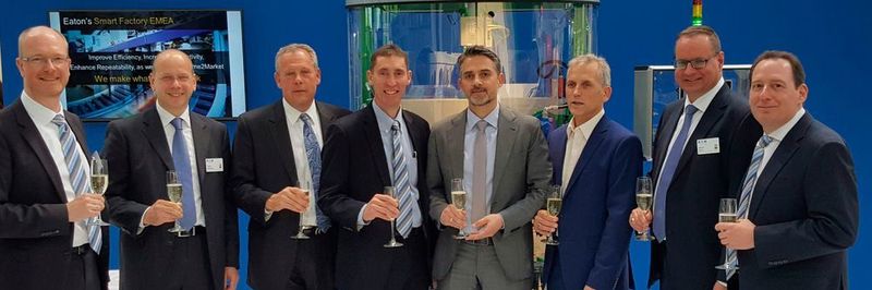 (v.l.n.r.): Guido Fohr, Stefan Weskamp, Frank Campbell, Curt Hutchins (Eaton), Christian Heidemann, Dennis Jaeger (Werthenbach), Martin Kram, Richard Jacobs (Eaton).