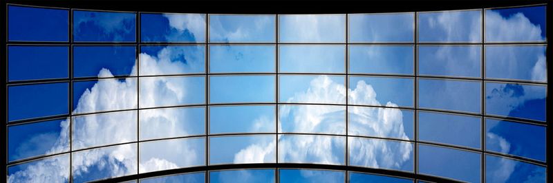 Langfristig werden Multi-Cloud-Szenarien das Bild der Unternehmens-IT prägen, der Aufwand ist allerdings nicht zu unterschätzen.