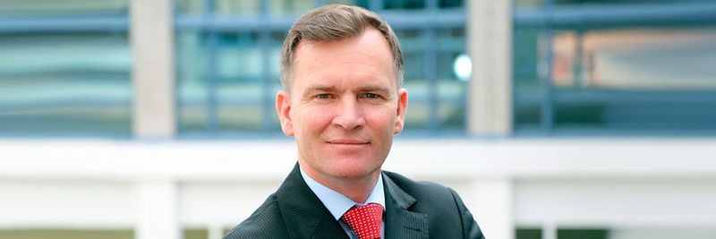 Der Autor: Marc Hirtz ist Geschäftsführer von Pitney Bowes Deutschland und Vice President Continental Europe / Software Business. In dieser Rolle verantwortet er das Customer Engagement, Location Intelligence und Customer Information Management-Geschäft in Westeuropa.