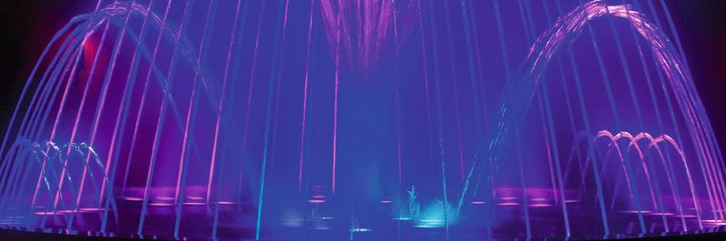 Gigantische Wasserspiele – auch daran arbeiten Maxon-Ingenieure.