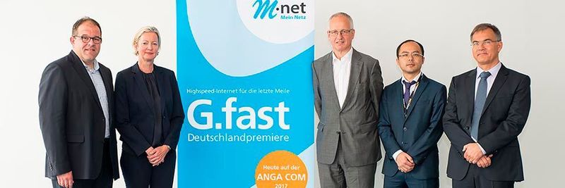 Bei der Vorstellung des G.fast-Projekts (von links): Michael Fränkle (M-net), Dorit Bode (M-net), Walter Haas (Huawei Deutschland), Yang Tao (Huawei Deutschland) und Dr. Gerd Thiedemann (AVM).