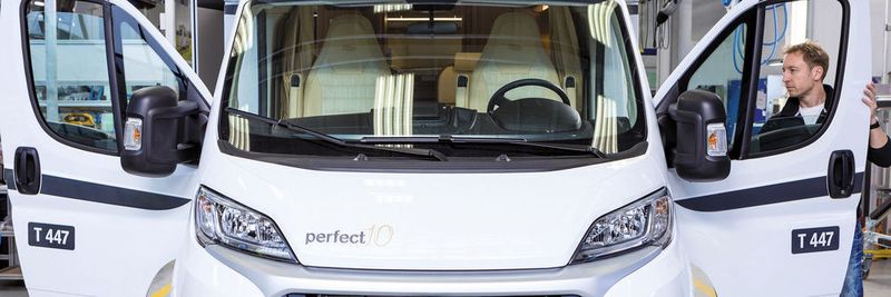 Das fertige Wohnmobil bei der letzten Kontrolle.