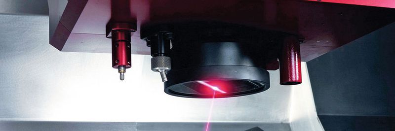 Die Lasertec 75 ermöglicht das Lasertexturieren von definierten technischen Oberflächenstrukturen.