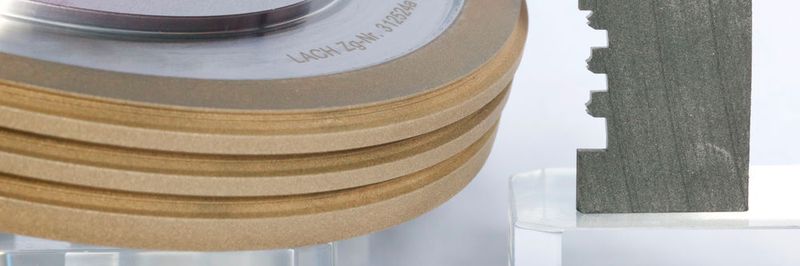 Die Profilschleifscheiben "contour-profiled" von Lach-Diamant können mehrfach nachprofiliert werden, wobei Wiederholgenauigkeiten garantiert sind.