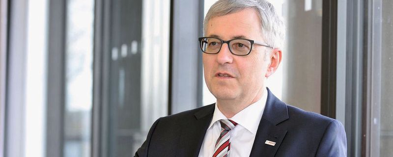 Dr. Rolf Bulander, Vorsitzender des Unternehmensbereichs Mobility Solutions von Bosch