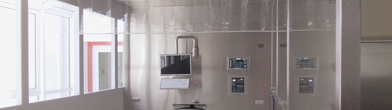 Maßgeschneidert: Die neue PTA-Laminar-Flow-Anlage im Einsatz bei Verla-Pharm Arzneimittel
