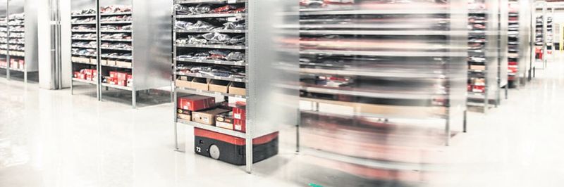 Bei BLG Logistics wird schon auf die robotergestützte Ware-zur-Person-Kommissionierung gesetzt.