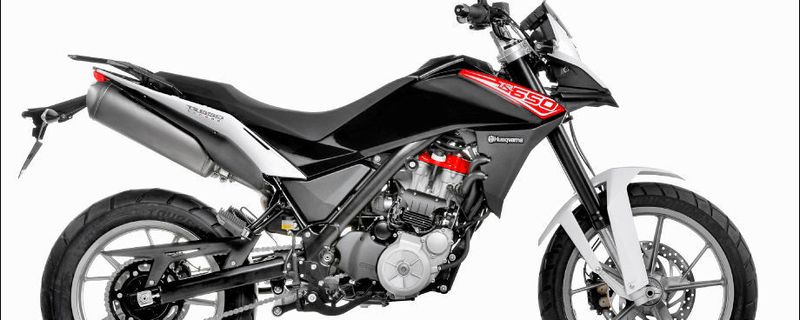 Husqvarna TR 650 Strada.