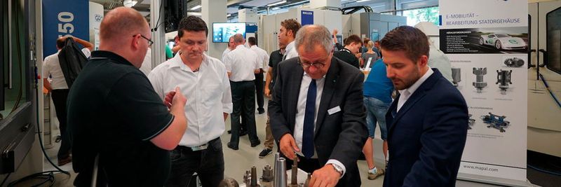 Der Leichtbau beim Auto der Zukunft war neben der E-Mobilität ein weiteres Thema des Mapal Dialogs.