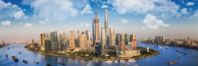 Die chinesische Industrie ist mit einem Produktionsvolumen von 17 Mrd. Euro der größte Werkzeugmaschinenproduzent der Welt. Das Marktvolumen deckt fast ein Drittel des Weltmarktes ab.
