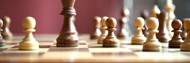 Der Einkauf muss sich heute verstärkt strategisch positionieren. Das heißt ein ganz klarer Fokus muss auf dem Wertbeitrag – Lieferanteninnovationen, Risikomanagement und die Sicherstellung einer nachhaltigen Supply Chain – liegen.