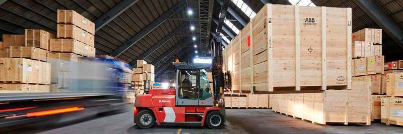 Die exportorientierten Schweizer KMU blicken weiterhin positiv in die Zukunft. Gemäss der aktuellen Umfrage von Switzerland Global Enterprise (S-GE) zur Exportstimmung rechnet rund die Hälfte aller KMU auch im 3. Quartal 2017 mit steigenden Exporten. Das Credit Suisse Exportbarometer liegt nur unwesentlich tiefer als zum höchsten Zeitpunkt der letzten zehn Jahre.