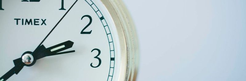 Eine Kernfunktion jedes Betriebssystems ist die Ablaufsteuerung. Diese kann mit einer Uhr verglichen werden, die jedem Task ein bestimmtes Kontingent an Rechenzeit zuteilt.