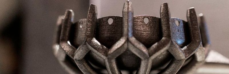 Die Metallbeschichtung dient nicht nur der ästhetischen Veredelung von Konzept- und Designmodellen, sondern trägt auch zur funktionalen Verbesserung der Bauteileigenschaften bei.