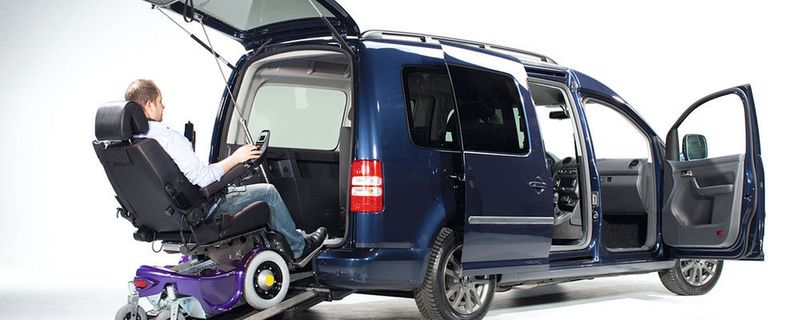 Notwendige Umbauten beeinflussen den Wiederbeschaffungswert eines Autos.