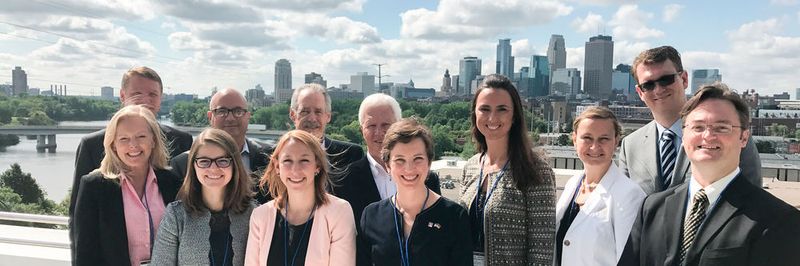 Die Teilnehmer der Delegationsreise bei ihrem Besuch bei der Firma Coloplast in Minneapolis.