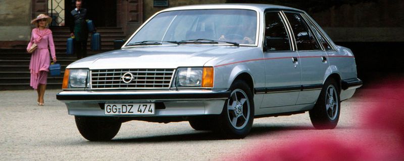 Der Opel Senator, wie er 1977 auf den Markt kam.