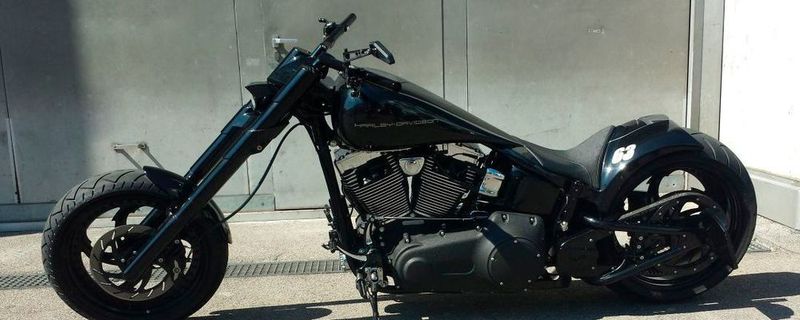 Das Showbike „JPS“ von Bünder Bikes kann man bei der diesjährigen European Bike Week am Stand von Kesstech bestaunen.