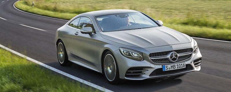 Mercedes zeigt auf der IAA die in vielen Punkten renovierten Zweitür-Derivate der S-Klasse.