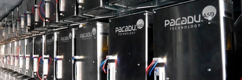 Die Pacadu-Technologie schaltet Zellen in Speicherblöcken durchgängig parallel und kann so aus jeder Zelle die maximale Kapazität herausholen.