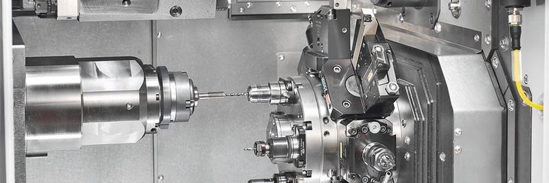 Haupt- und Gegenspindel der TNL20 sind baugleich als flüssigkeitsgekühlte Einschub-Motorspindeln ausgeführt.