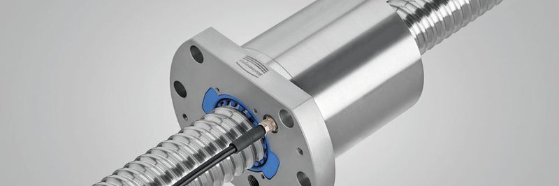 Die Technik der Zustandsüberwachung eines Kugelgewindetriebs zielt darauf ab, die Vorspannung der Mutter auf der Spindelwelle durchgehend zu überwachen.