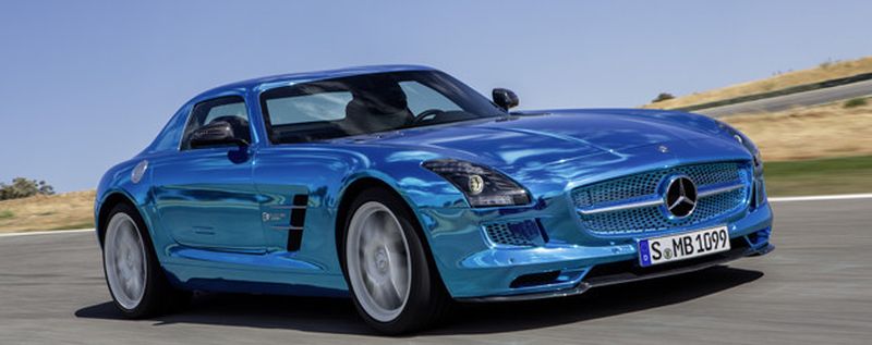 Der Mercedes-Benz SLS AMG Coupé Electric Drive - mit einer Gesamtleistung von 552 kW und einem maximalen Drehmoment von 1000 Nm das weltweit stärkste Elektro-Serienfahrzeug