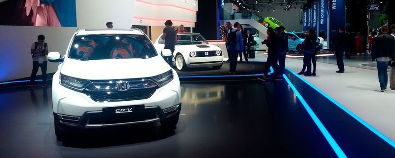Mit rund 810.000 Besuchern verzeichnete die IAA 2017 deutlich weniger Besucher als noch 2015 und 2013.