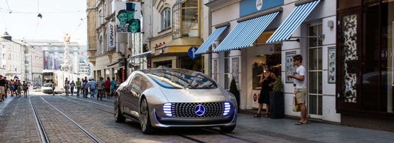 Europapremiere: Der F 015 Luxury in Motion auf dem Ars Electronica Festival in Linz