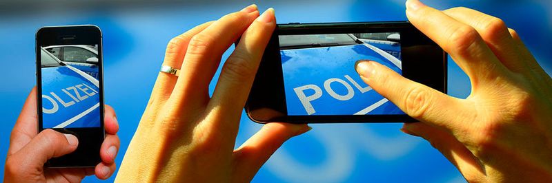 Die mobilen Endgeräte der Polizei sollen sowohl den hohen datenschutzrechtlichen Anforderungen gerecht werden als auch unkompliziert in der Handhabung sein und z.B. die Aufnahme von Unfallprotokollen erleichtern