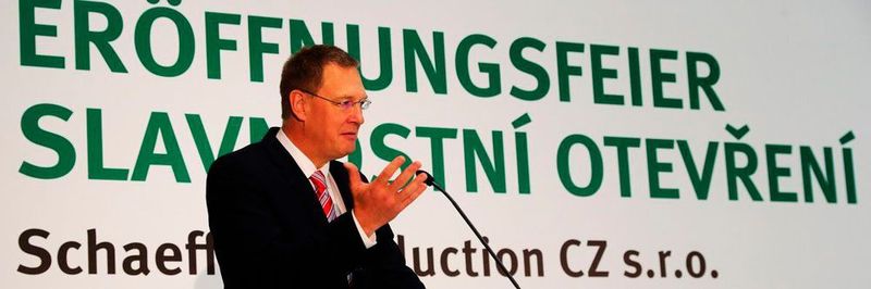 Zur Eröffnung des neuen Werkes kam unter anderem Oliver Jung, Schaeffler-Vorstand für Produktion, Logistik und Einkauf.